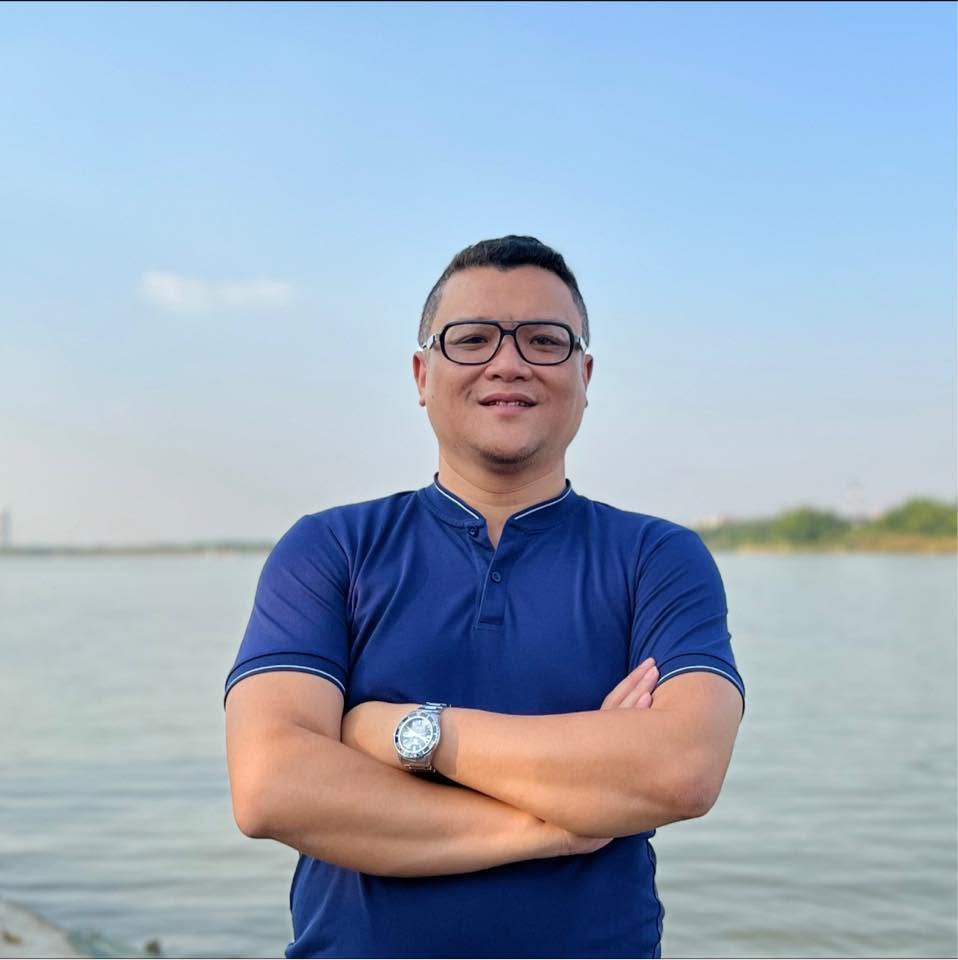 Thầy Nguyễn Trí Việt